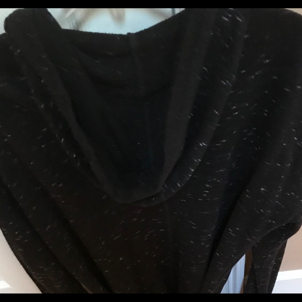 Sweater wrap - Picture 3 of 3